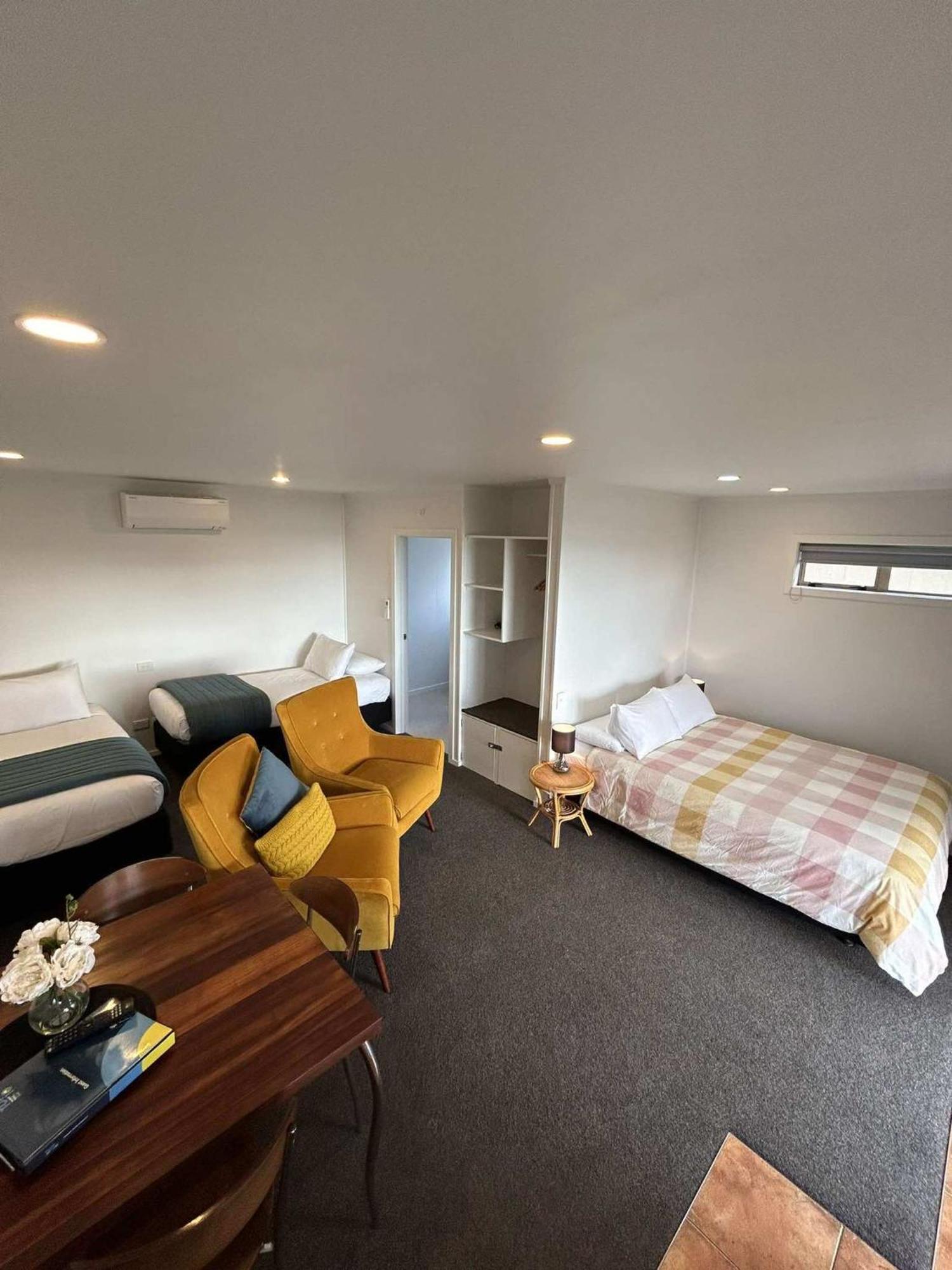 Pohara Beach Top 10 Holiday Park Екстер'єр фото